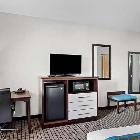 Best Western Plus - Magee Inn & Suites Exterior foto
