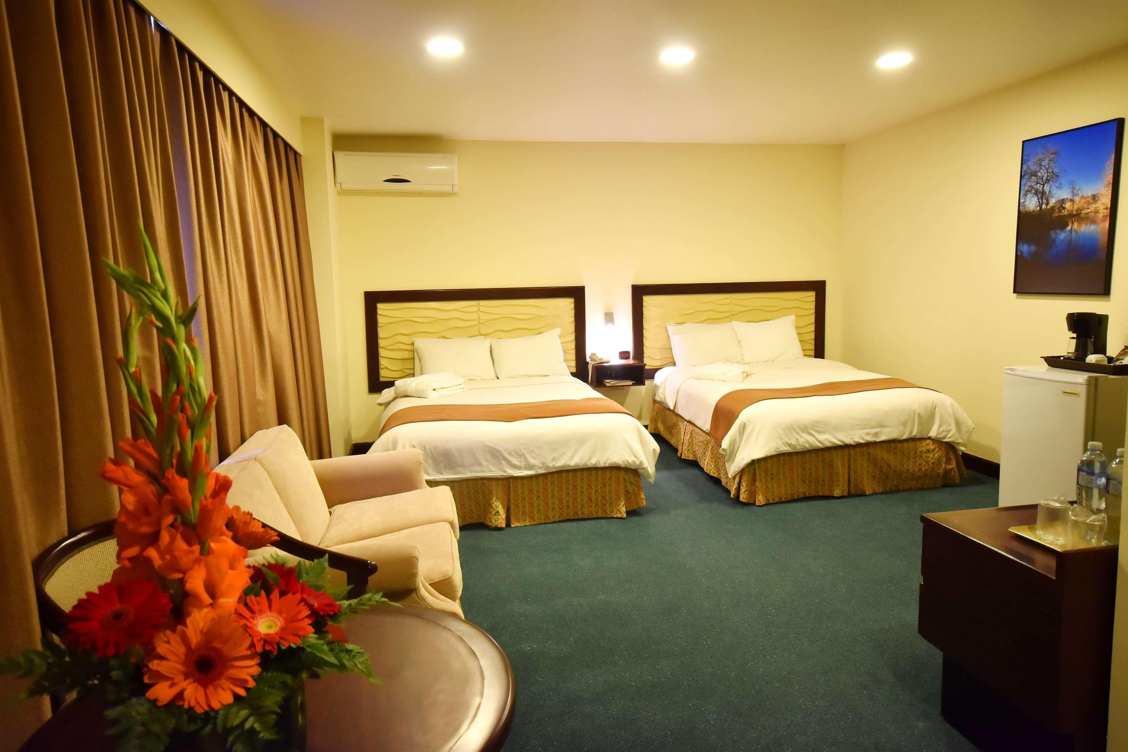 Best Western Plus - Magee Inn & Suites Exterior foto