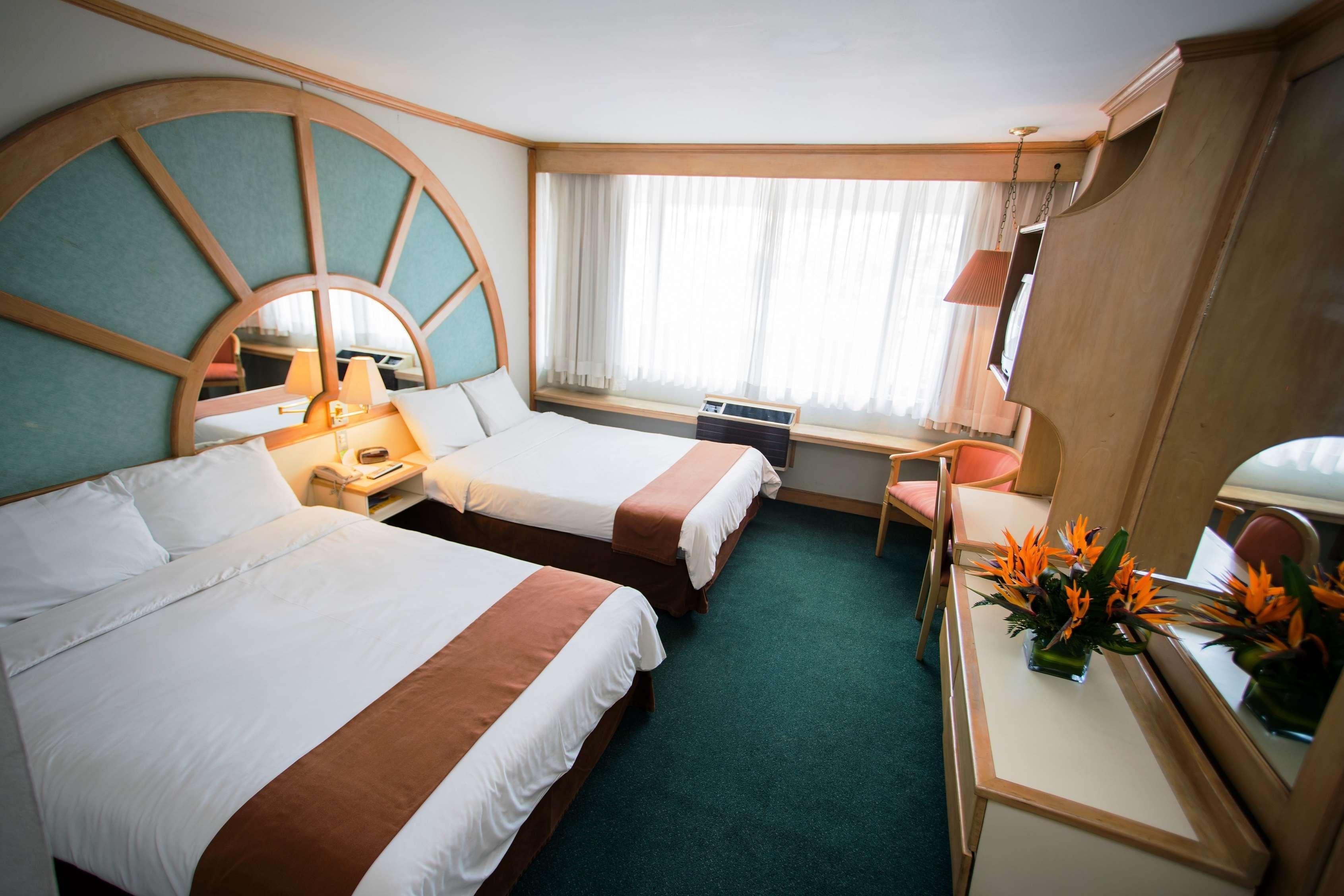 Best Western Plus - Magee Inn & Suites Exterior foto