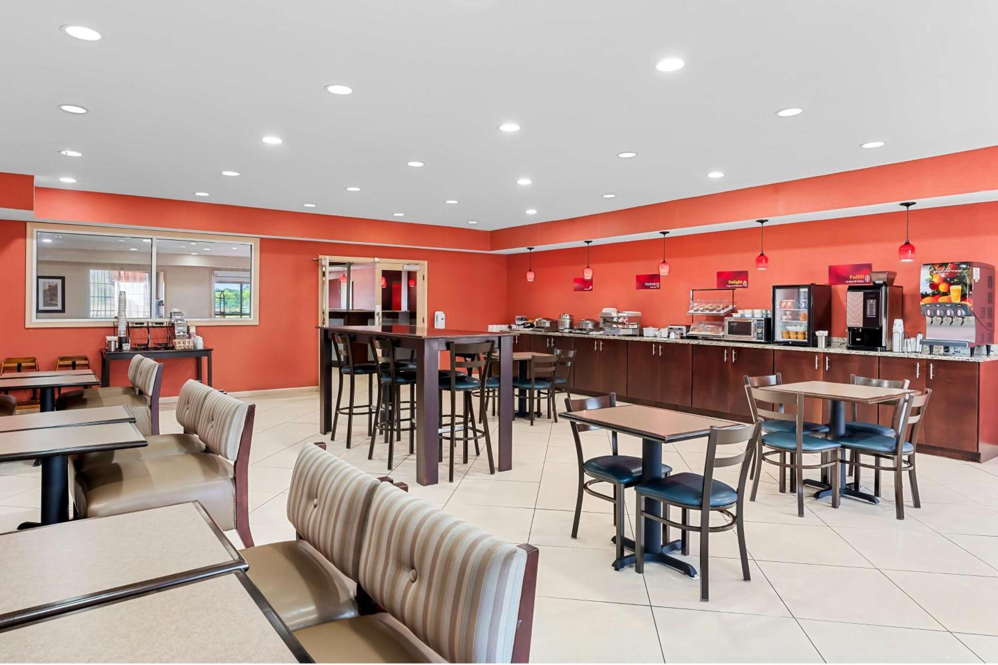 Best Western Plus - Magee Inn & Suites Exterior foto